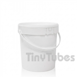 17L Bucket with Plastic Handle.